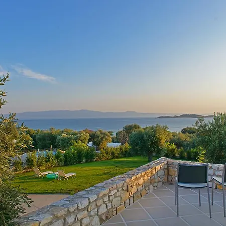 Almira Luxury