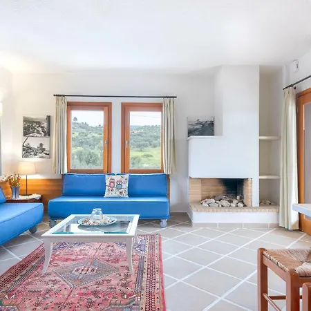 Apartment Almira Luxury Ouranoupoli